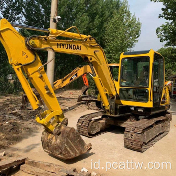 Hyundai menggunakan mini excavator